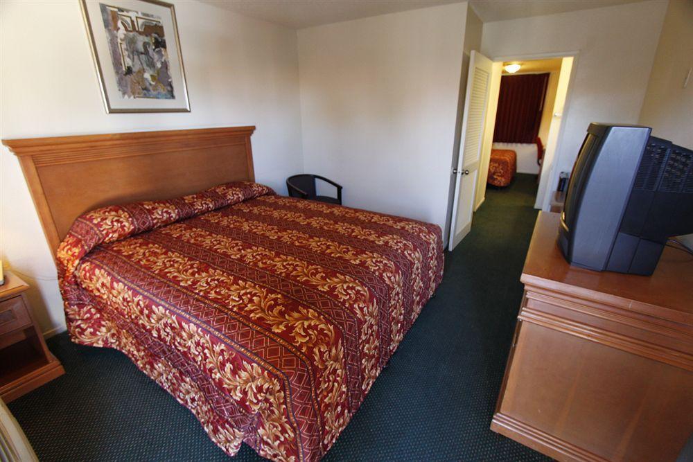 Welcome Inn Corona Dış mekan fotoğraf